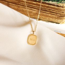 Collier médaille coussin personnalisé