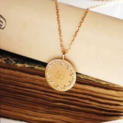 collier médaille personnalisable plaqué or